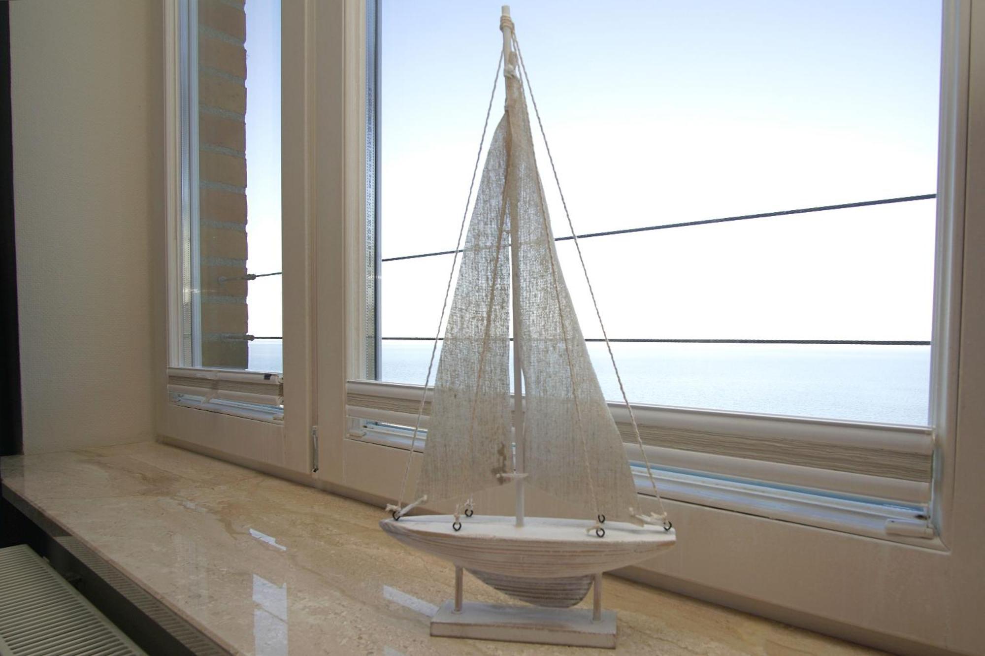 Ferienwohnung Mit Traumhaftem Meerblick - Haus Am Meer Fewo 02 Lohme Buitenkant foto
