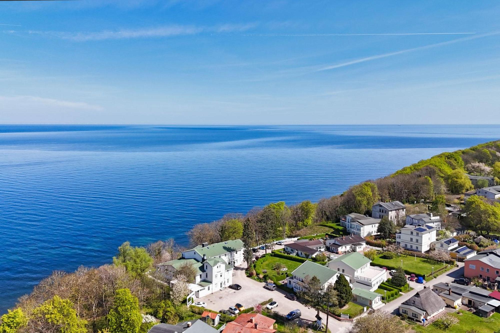 Ferienwohnung Mit Traumhaftem Meerblick - Haus Am Meer Fewo 02 Lohme Buitenkant foto